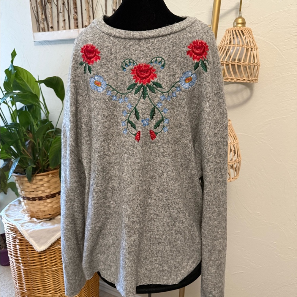 Zara Gray Sweater with Red Floral Embroidery